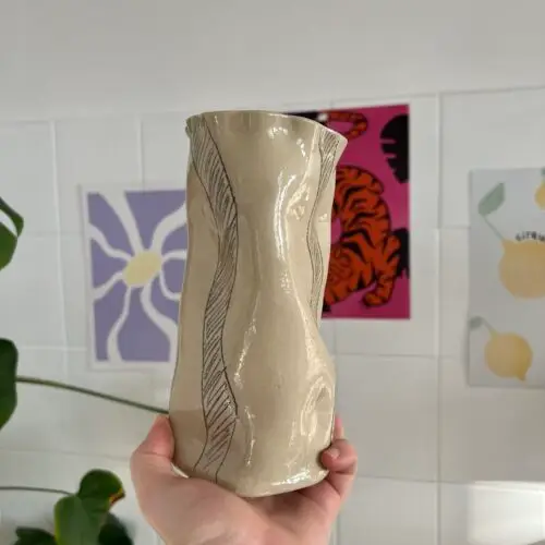 Tall squiggly vase with pencil design - Image 2