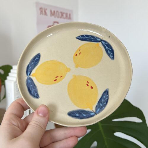 Ceramic Plates with Lemons